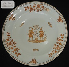 LONGCHAMP, Modèle OLERYS : Grand plat de service (légèrement creux) d. 30 cm TBE