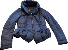 Doudoune courte bleue  Col Froufrou, Cintrée Marithé François Girbaud