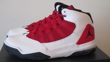 Paire Basketball, JORDAN Max