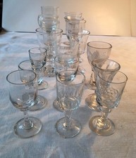 Verres anciens. Lot de 17