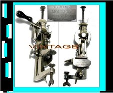 Vintage vrai petite machine à