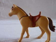 PLAYMOBIL  ANIMAL EQUITATION ECURIE RANCH FERME LE CHEVAL N 2