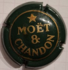 capsule de champagne Moët &