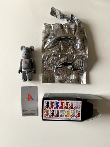 Medicom bearbrick 100 - medicom,