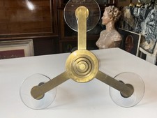 MORAND Henri (1914-2010) Lustre  Art Déco en laiton, bronze doré et verre  Signé