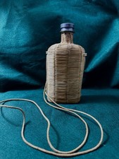 Ancienne gourde de pèlerin en