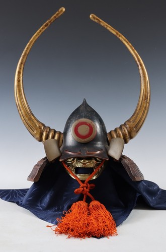 Ancien casque samouraï - de,