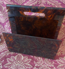 Porte revue en plexiglas Style écaille de tortue