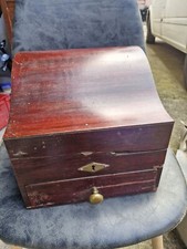 PHARMACIE COMPLETE VOYAGE OU MARINE AVEC FLACON TUBES INSTRUMENTS POUDRES XIXE 