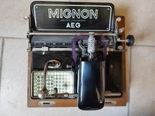Rare Machine à écrire à index Mignon