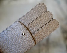 MAGNIFIQUE ETUI A STYLOS MONTBLANC CUIR MARRON - MODELE A TROIS COMPARTIMENTS