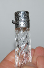 Ancien flacon à senteur en