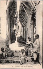 ALGERIE - ALGER - enfants dans