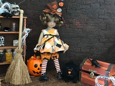 LittleCharmingDoll