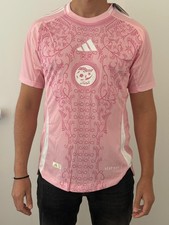 Maillot Algérie 2025 Design KARAKOU Couleur Rose Taille L
