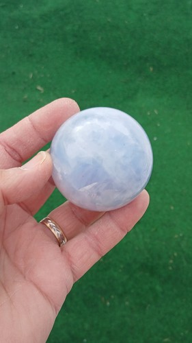 Calcite bleue forme sphère - forme,
