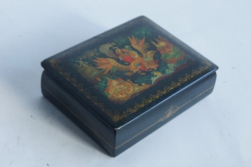Boîte laquée russe - boîte, kholui