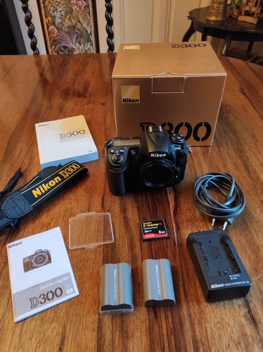 Nikon d300 batterys - nikon, d300/2