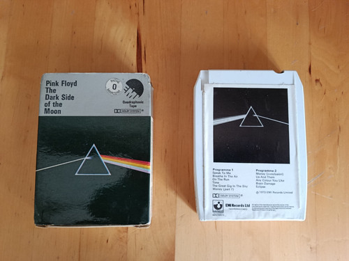 Track pink floyd - pink, dark