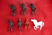 La Roche aux Fées 7 Figurines