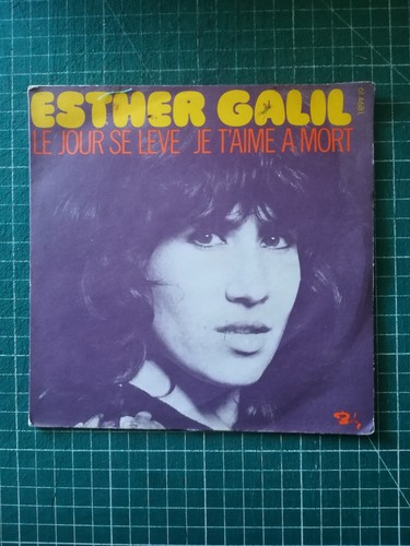 La040 45t esther galil - -, le