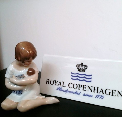 Royal copenhagen figurine - copenhagen,