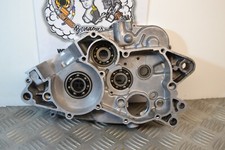 Carter central droit moteur