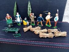 LOT LOT D ANCIENS PERSONNAGES EN PLOMB FERME QUIRALU 