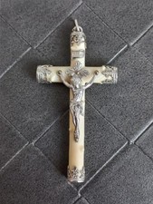 croix en argent et ivoirine