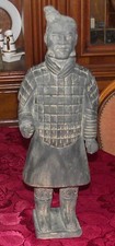 STATUE FIGURINE GUERRIER CHINOIS SAMOURAÏ EN PIERRE RECONSTITUE 43 cms
