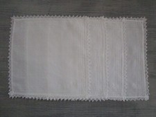 4 serviettes a a thé