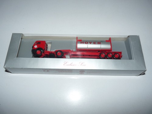 Camion citerne mercedes - camion,