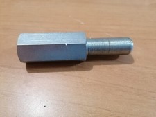 Adaptateur filetage à gauche