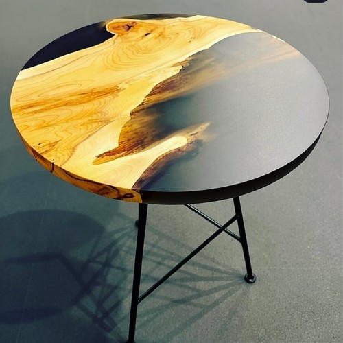 Table époxy pouces salle - table,