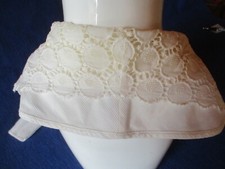 Col N°31 ancien plastron jabot    dentelle blanche