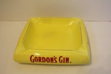 tres grand cendrier de bistrot