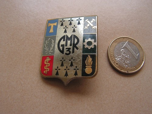 Insigne militaire gmr - , 3
