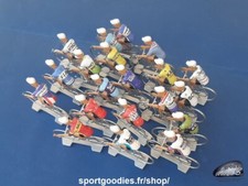 Année 1968 - 20 cyclistes miniatures - Tour de france Giro - Cycling figure
