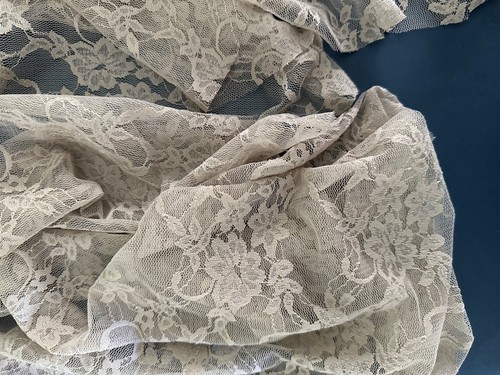 Coupon dentelle leavers de - coupon,