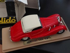 Mercedes.540K. 1939 rouge toit crème Solido Age D'Or N° 4001 échelle 1/43