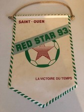 superbe & ancien grand  fanion - RED STAR 93 - LA VICTOIRE DU TEMPS
