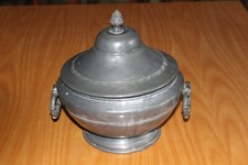 SOUPIÈRE EN PLOMB / ÉTAIN - ANCIENNE - ESTAMPILLÉE -  ANSES COUVERCLES POINÇONS