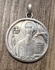 médaille religieuse ancienne