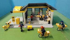 Playmobil Bureau De Poste Réf  4400 + Facteurs En Vélo