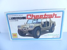 OT3 117 1000 / OTAKI 1:24 / MAQUETTE VOITURE LAMBORGHINI CHEETAH MOTORISEE