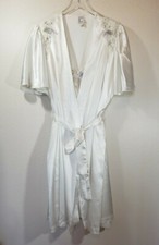 Eve Stillman Small Vintage Flutter Sleeve Nightgown Robe Set White Flower Lace 