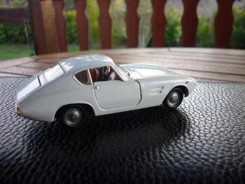 Politoys 528 coupé fiat - politoys,