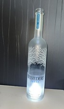 BOUTEILLE DE VODKA VIDE - BELVEDERE CAPACITE 1,75 Litres