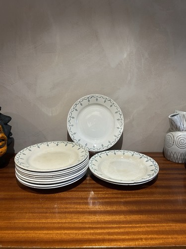 Lot assiettes plates - 12,