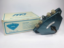 MFJ-1704 4 position 2.5Kw coaxial switch 0 to 500Mhz with surge protection